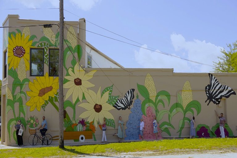 Outdoor Murals Revitalize St. John’s Historic District